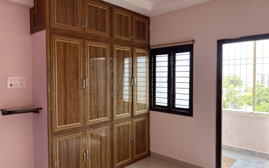 2BHK 2Baths Flat/Apartment for Sale